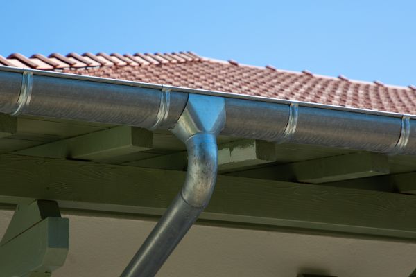 Eavestrough Repair in Reston