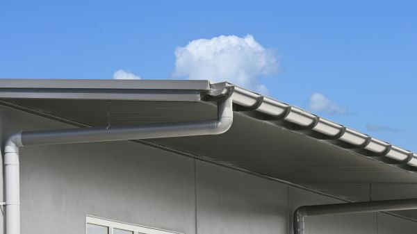 Eavestrough Service in Reston